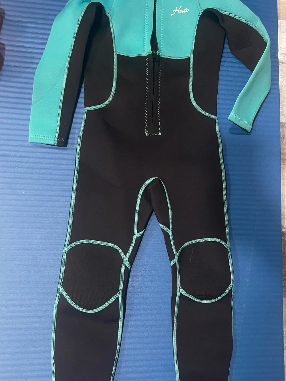 Hento Kids Full Body Wetsuit in Teal and Black